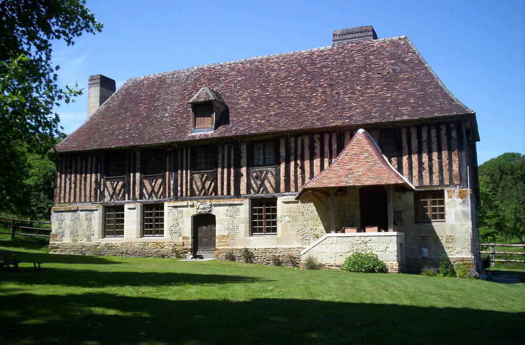 Manoir Du Val Harangt Bed & Breakfast Mardilly Exterior photo