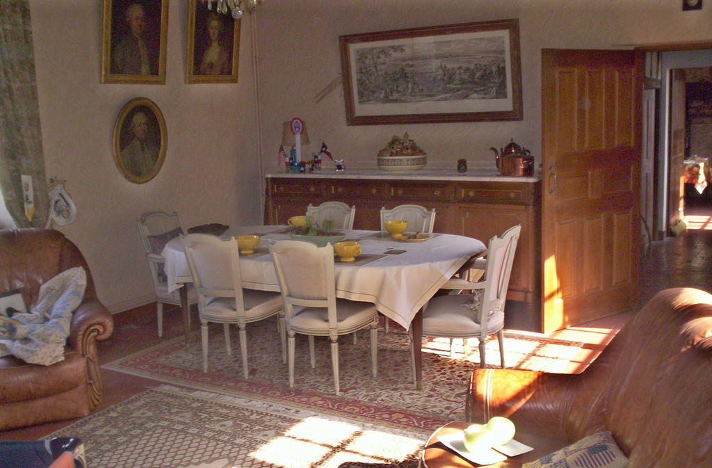Manoir Du Val Harangt Bed & Breakfast Mardilly Exterior photo